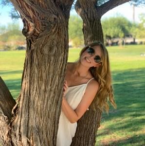 Meet your Posher, Alison